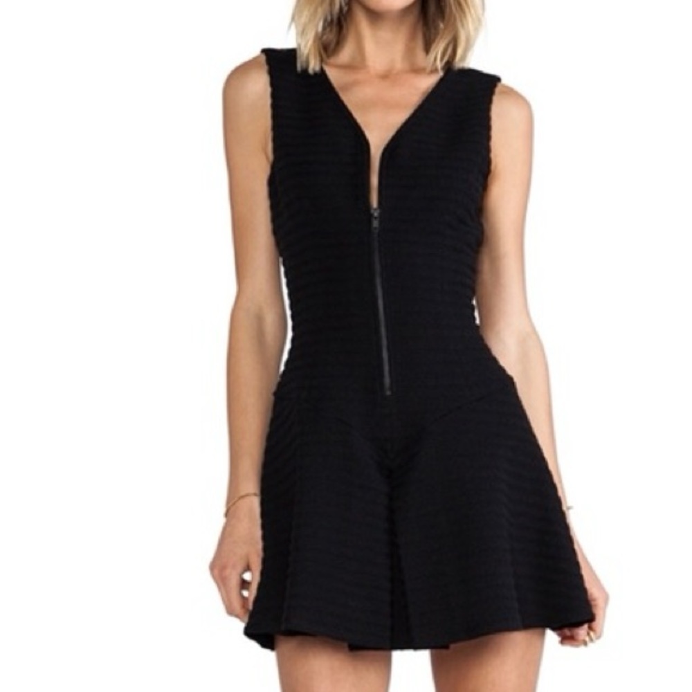 Theory Black Zipper pleated front Textured Mini Dress sz 0